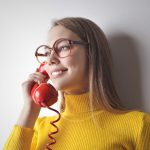 Duik in het verleden van je voorouders met behulp van online telefoonboeken. Ontdek hoe deze digitale bronnen je kunnen helpen bij genealogisch onderzoek en het ontrafelen van de geschiedenis van je familie